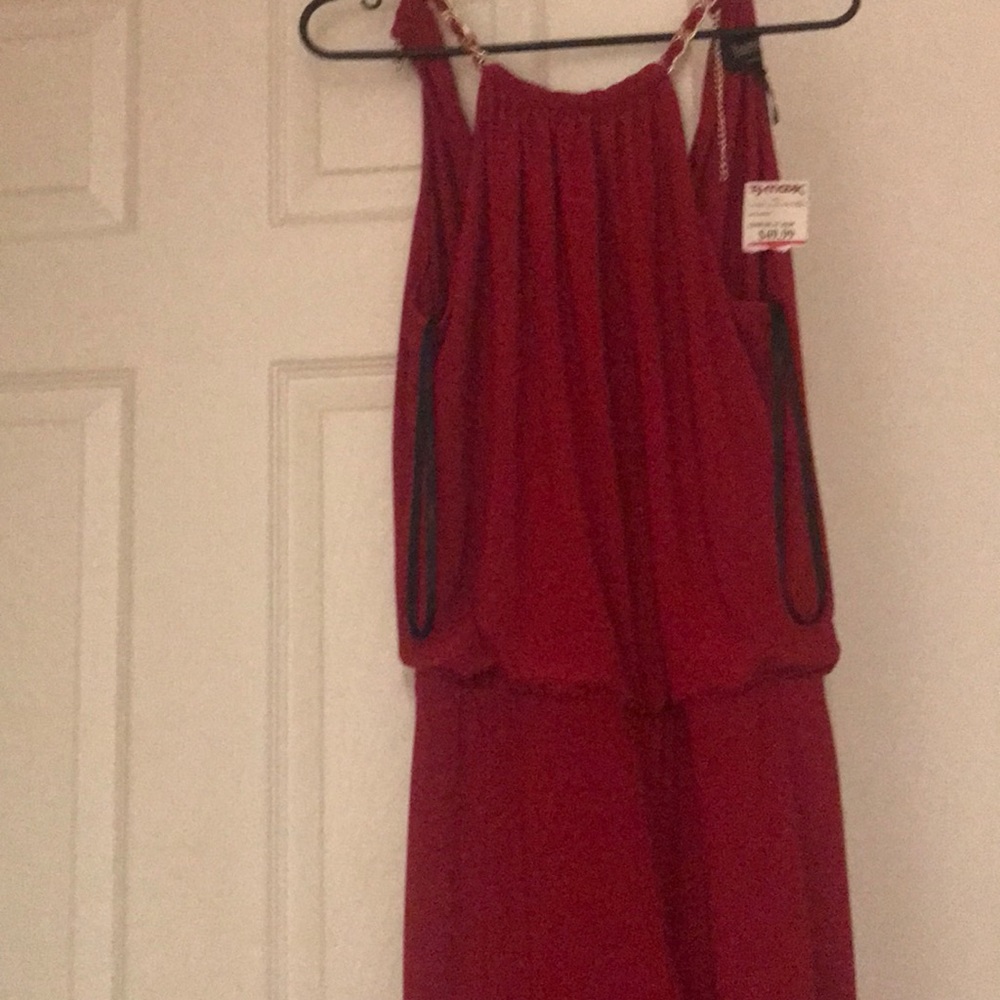 Red romper - Picture 2 of 4